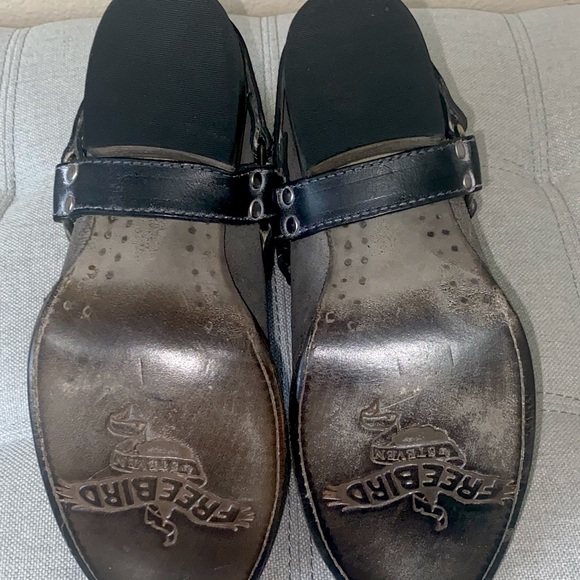 Spirit // Freebird by Steven // Grey Booties - Picture 5 of 6